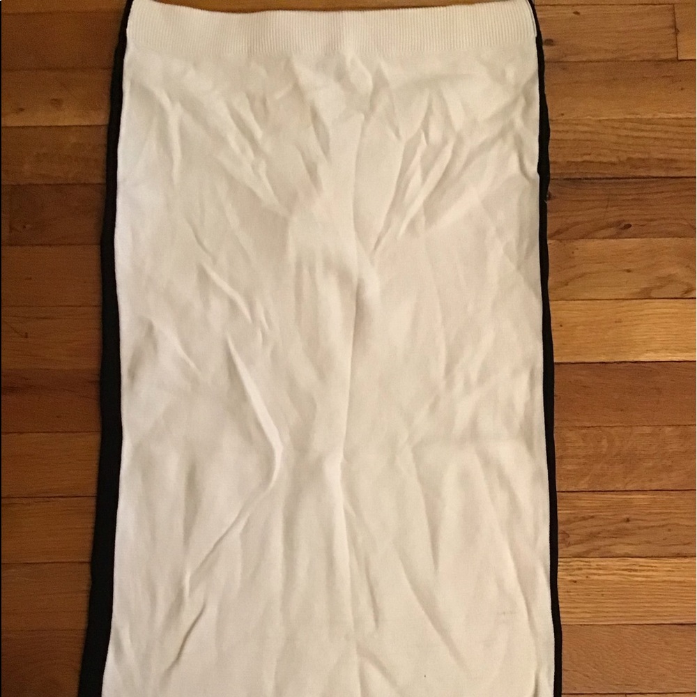 COPY - Bodycon high waist skirt